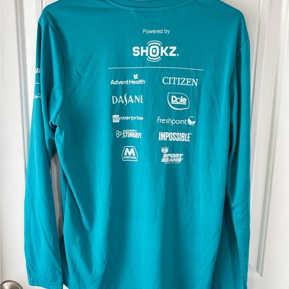 RunDisney 2022 Wine & Dine 10K Sisu Race Shirt Woman’s Large - Picture 2 of 2